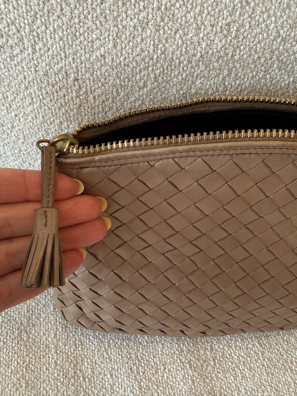 Authentic Vintage Bottega Veneta Intrecciato Crossbody Bag - Picture 4 of 11